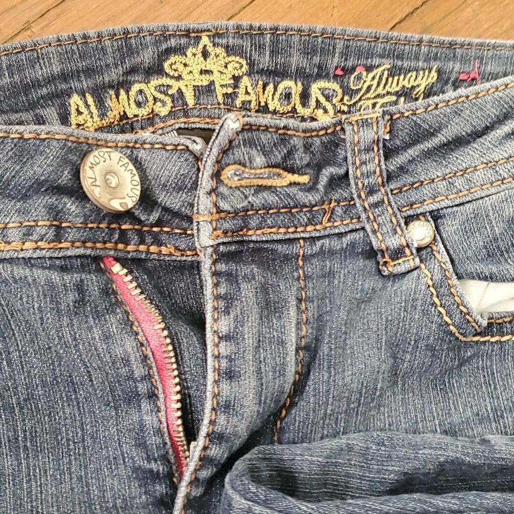 Almost Famous Skinny Jeans  - Picture 4 of 11